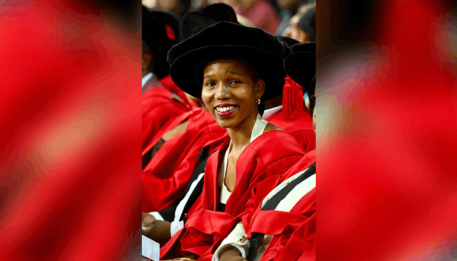 Dr Khanyisile Ngcongco graduated with a PhD in Biochemistry.